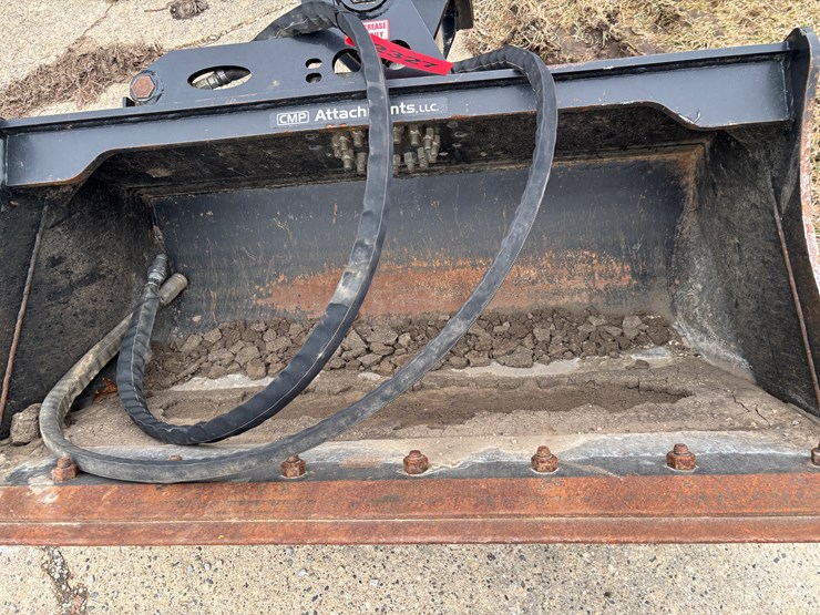 #2327-•-cmp-48"-excavator-swivel/ditching-bucket-image-6