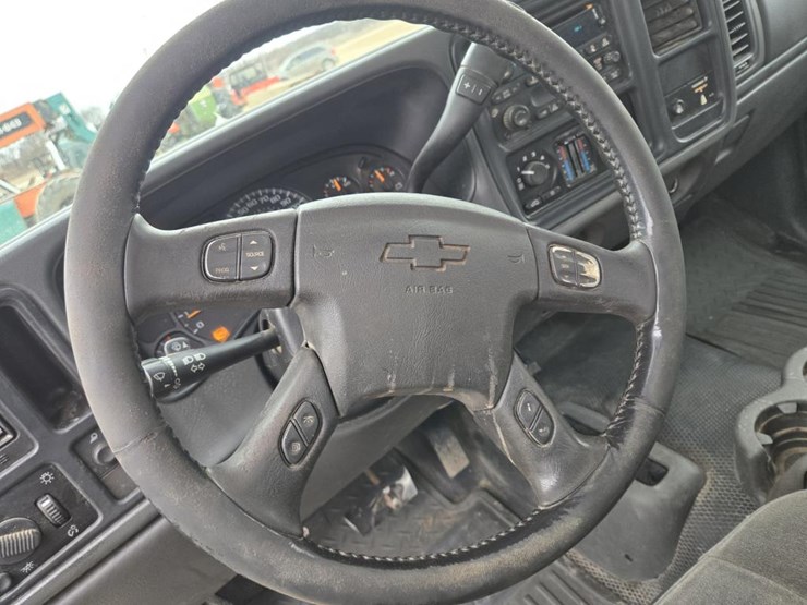 #50-•-2006-chevroley-k2500-hd-truck-image-27