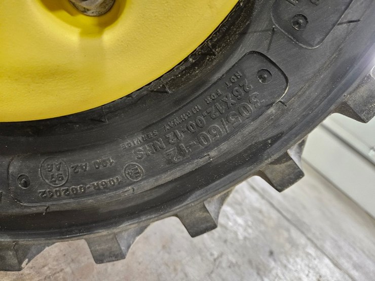 2018-john-deere-1025r-image-41