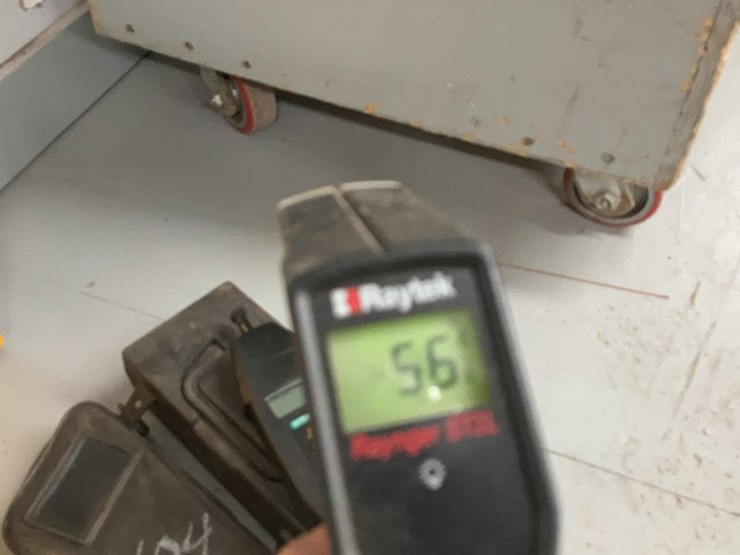 #104-•-raytek-thermometer-and-exteck-tachometer-image-6