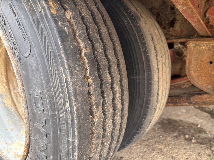 #2328-•-1999-eager-beaver-24'-tag-trailer-image-48