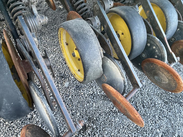 john-deere-750-image-24