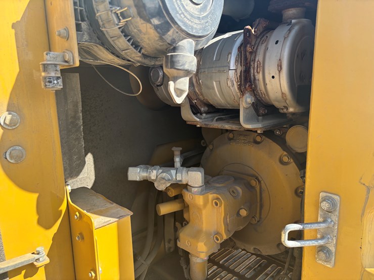 caterpillar-308e2-cr-image-24