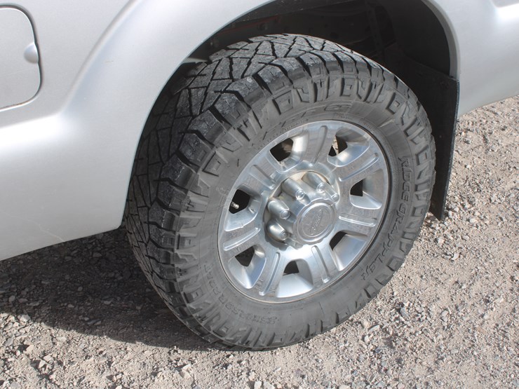 2013-ford-f350-image-13