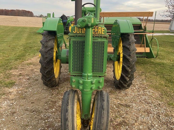 john-deere-model-b-image-7