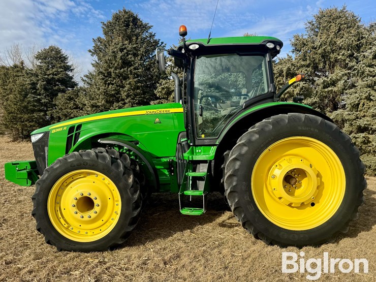 2013-john-deere-8285r-image-8