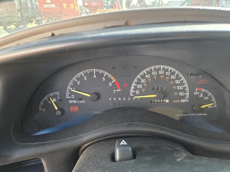 #276-•-2001-pontiac-grand-prix-gt-image-20