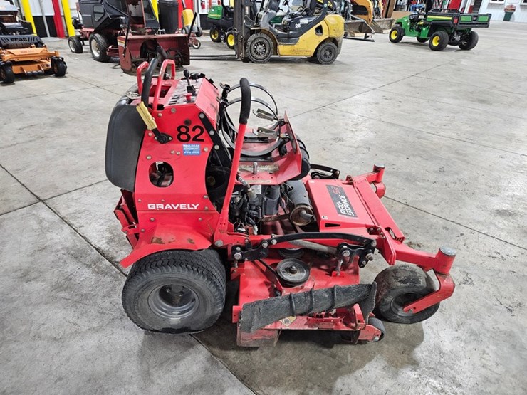 gravely-prostance-52-image-6