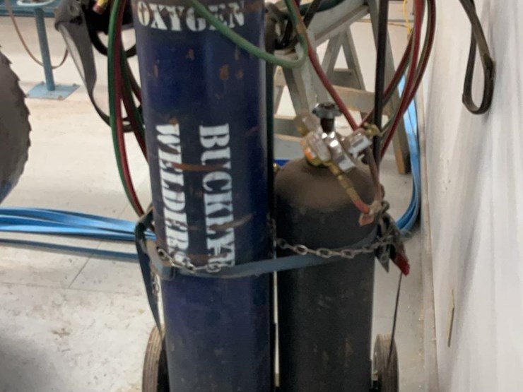 #100-•-acetylene-cutting-torch-set-and-cart-image-1