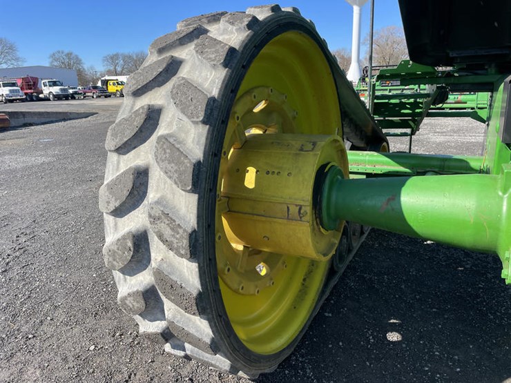 2002-john-deere-8520t-image-12