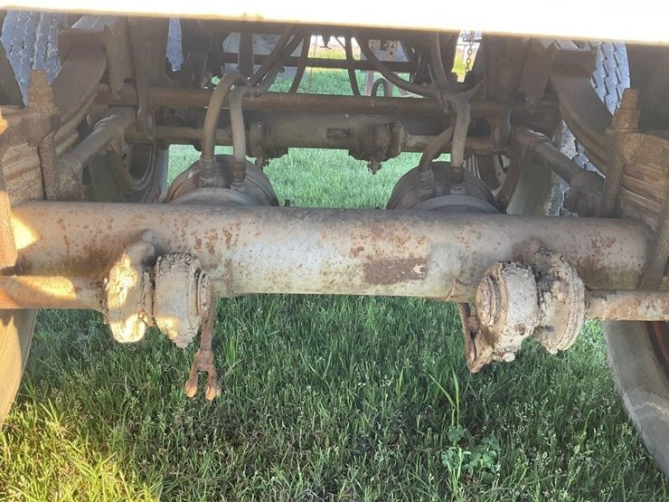 utility-40’-van-image-7