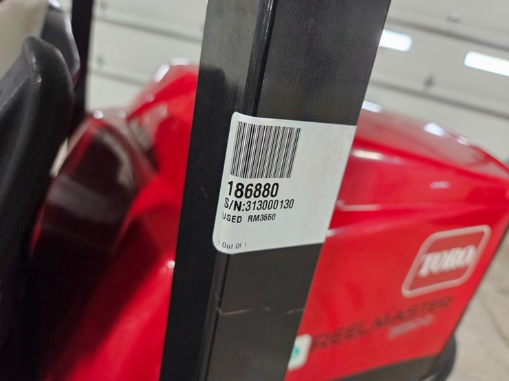#695-•-toro-reelmaster-3550-d-fairway-mower-image-30
