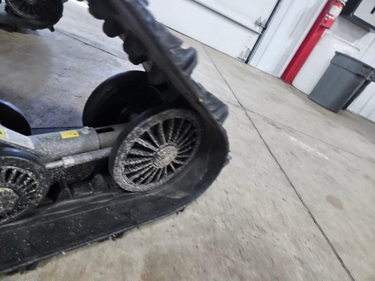 #701-•-2017-can-am-outlander-1000-atv-image-16