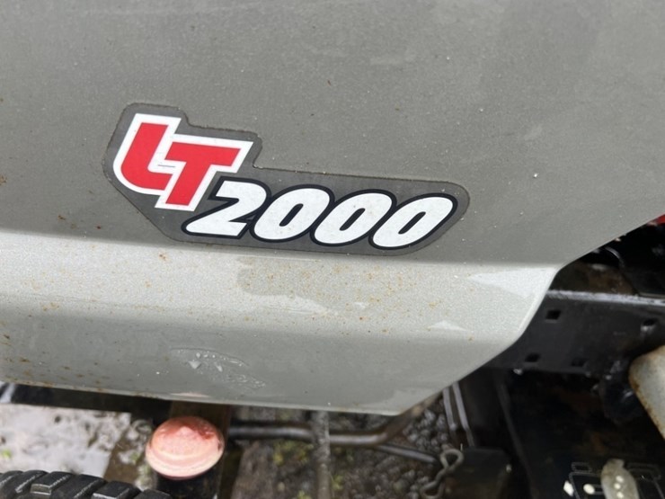 craftsman-lt2000-image-9