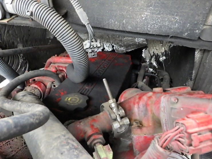 2008-freightliner-mt45-image-11