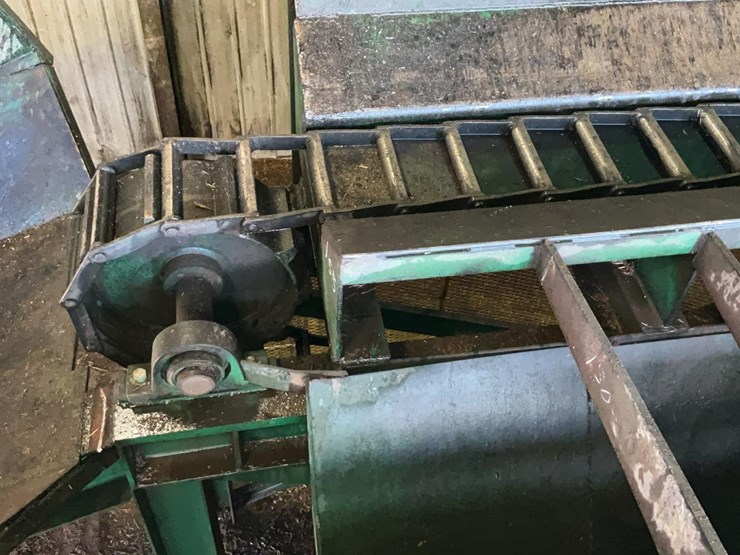 #155-•-salem-log-trough-image-10