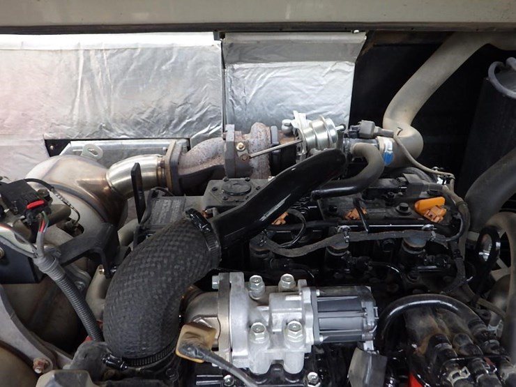 takeuchi-tb290-image-12