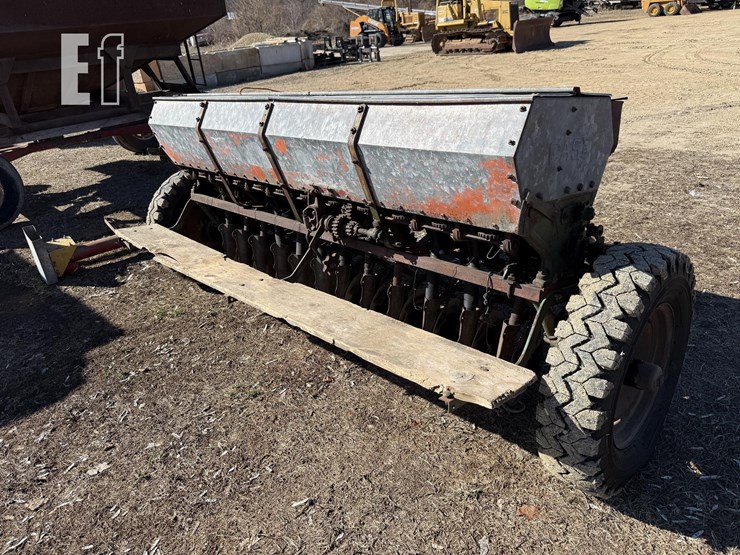 j-i-case-grain-drill-5852-image-5