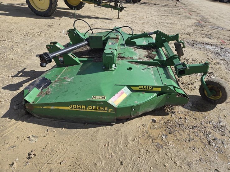 john-deere-10-image-3