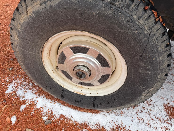 1983-chevrolet-c20-image-20