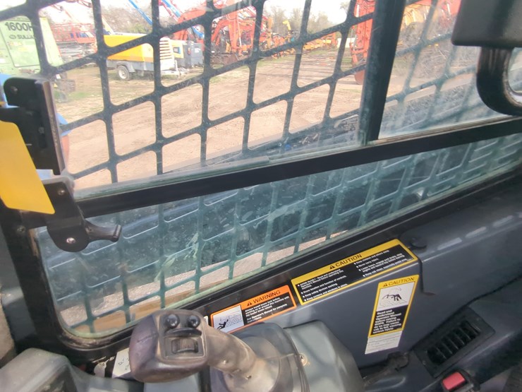 2016-deere-333g-image-13