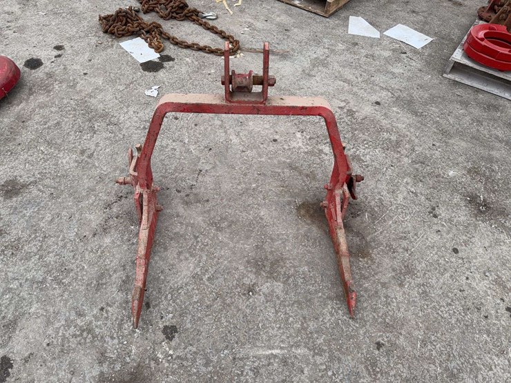 international-three-point-fast-hitch-image-6