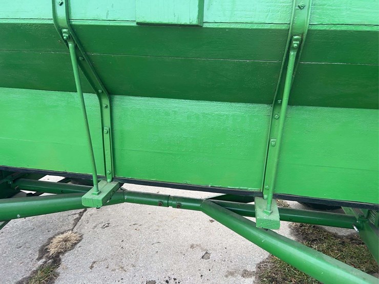 john-deere-flare-box-and-running-gear-image-32