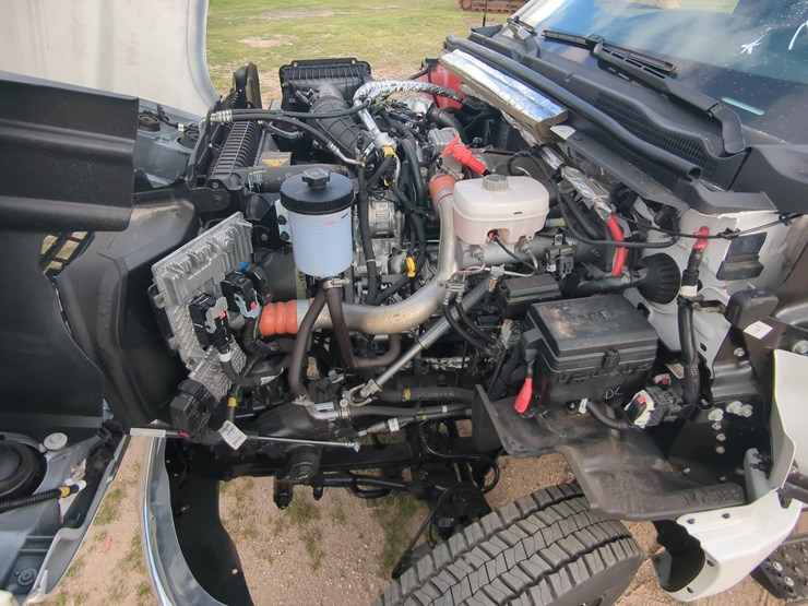 chevrolet-6500-image-10