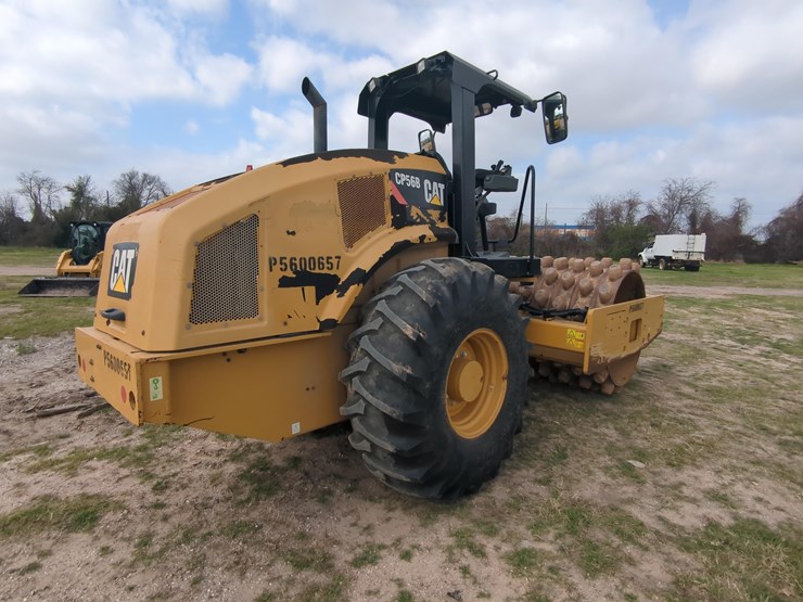 2019-caterpillar-cp56-image-4