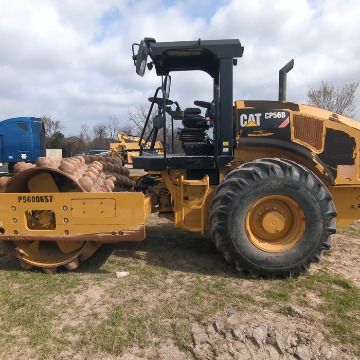 2019 CATERPILLAR CP56
