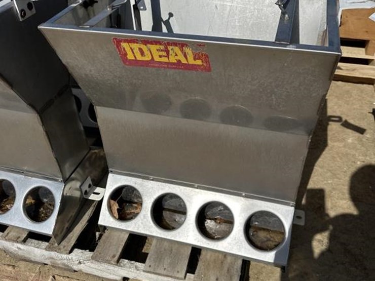 #18-•-hog-feeder-image-1