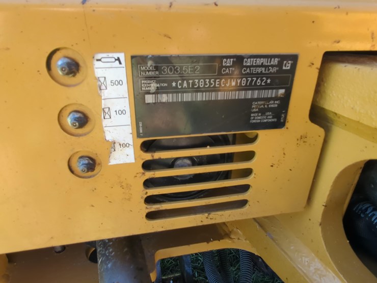 2021-caterpillar-303-image-8