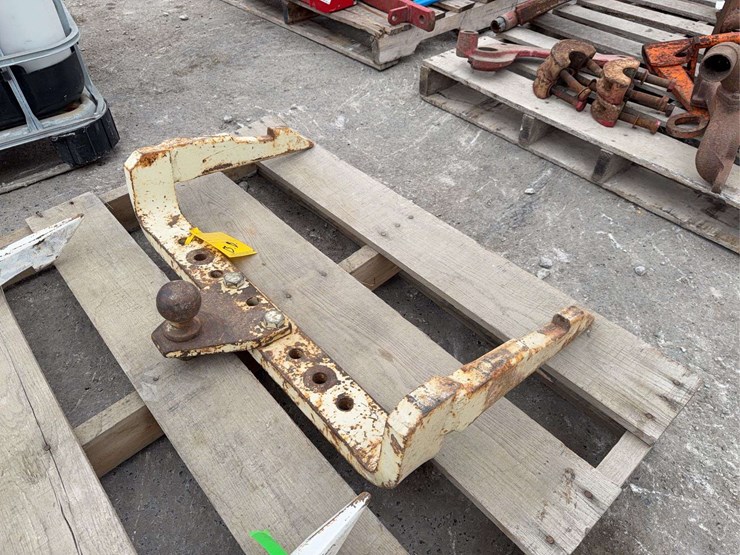 (2)-international-fast-hitch-image-7