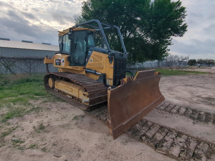 2022-deere-750l-lgp-image-3