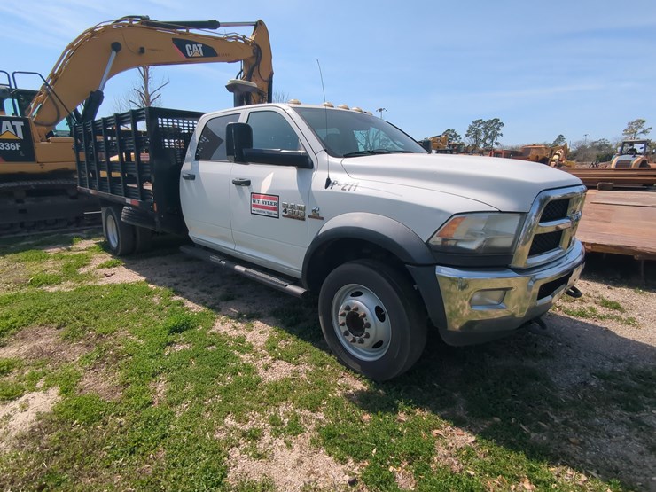 dodge-ram-4500-image-3