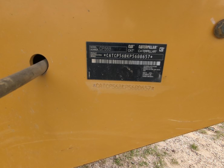 2019-caterpillar-cp56-image-6