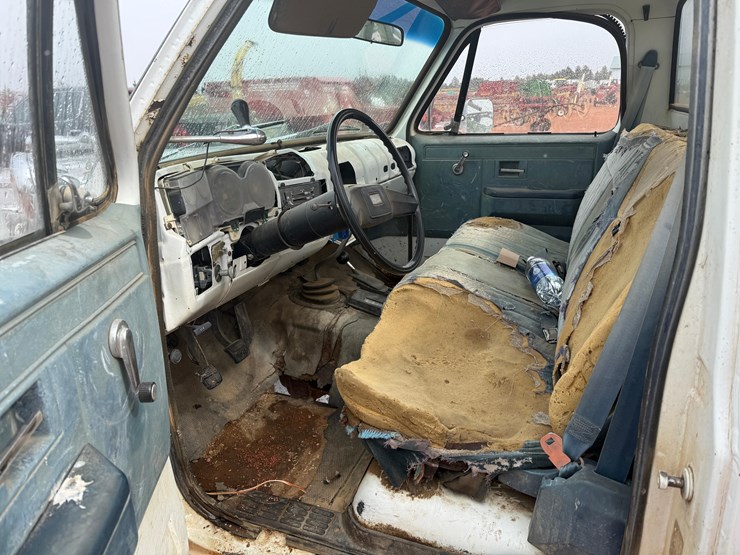 1983-chevrolet-c20-image-12