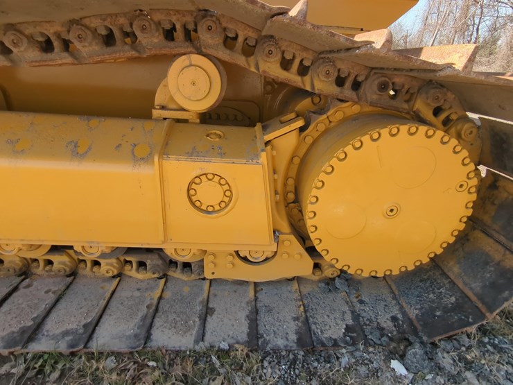 2020-deere-750l-lgp-image-13