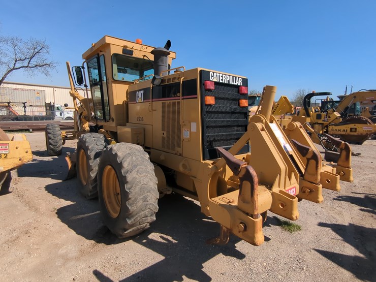 caterpillar-140h-image-3