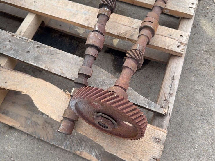 drive-shafts-and-camshafts-image-4