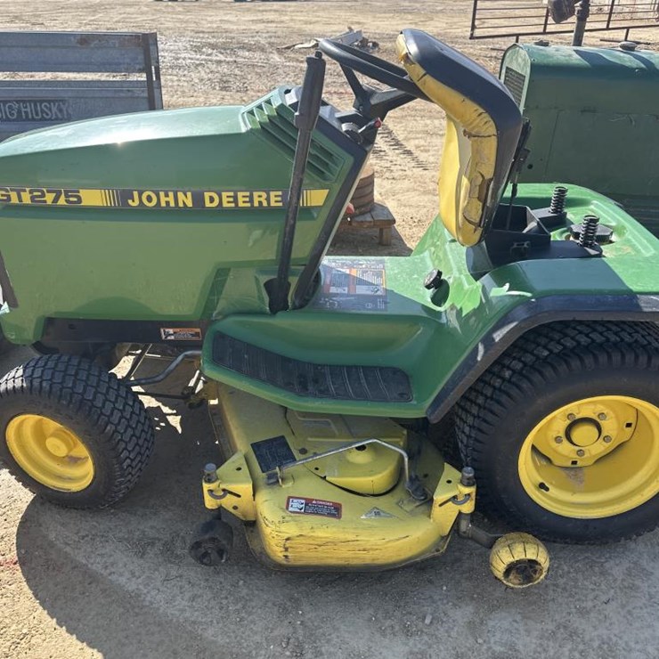 JOHN DEERE GT275