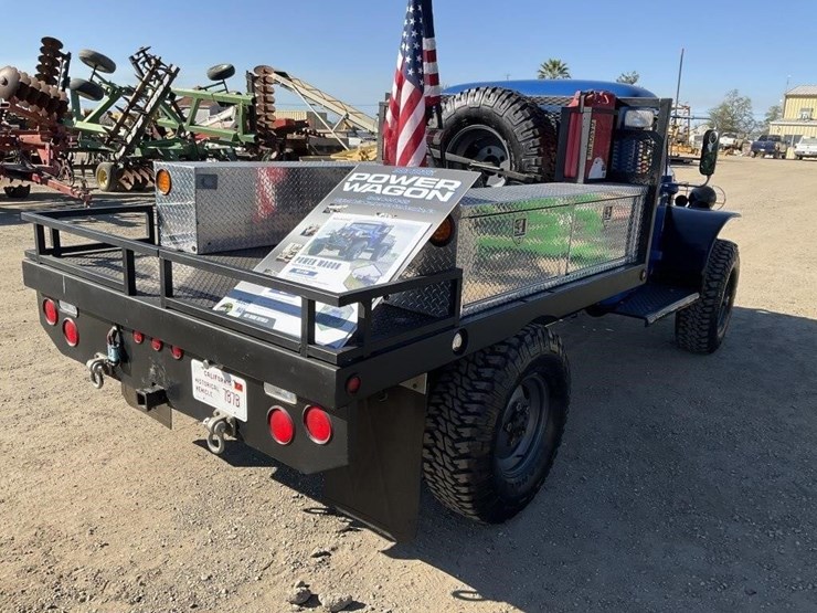 1953-dodge-power-wagon-image-5