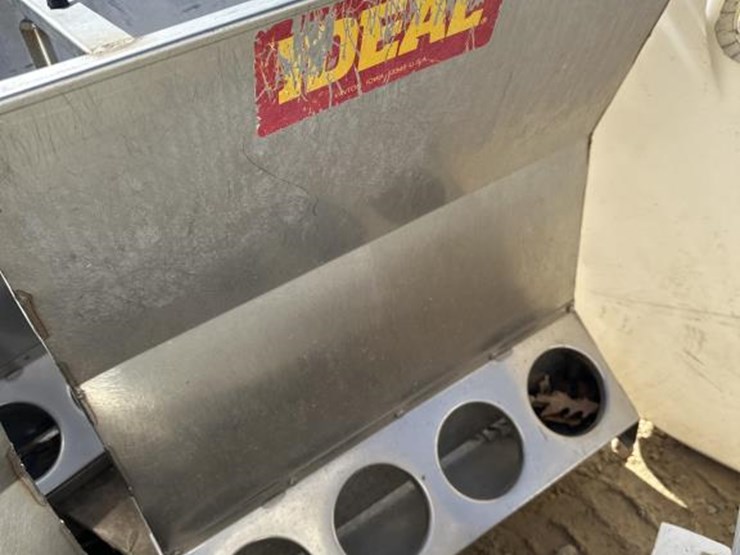 #22-•-hog-feeder-image-1