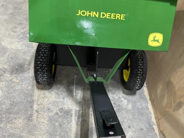 john-deere-la-image-2