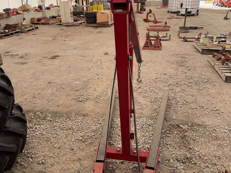 2-ton-engine-hoist-image-3