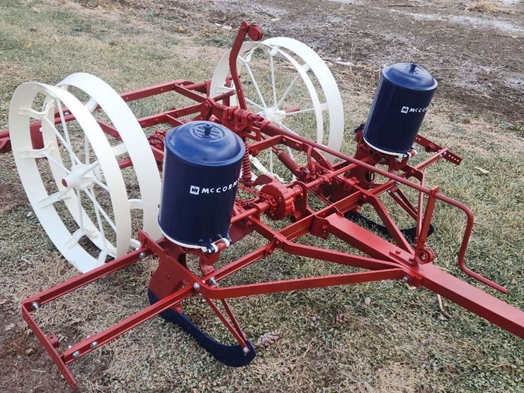 international-241-image-2