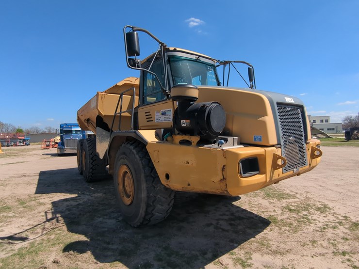 2015-bell-b35d-image-3