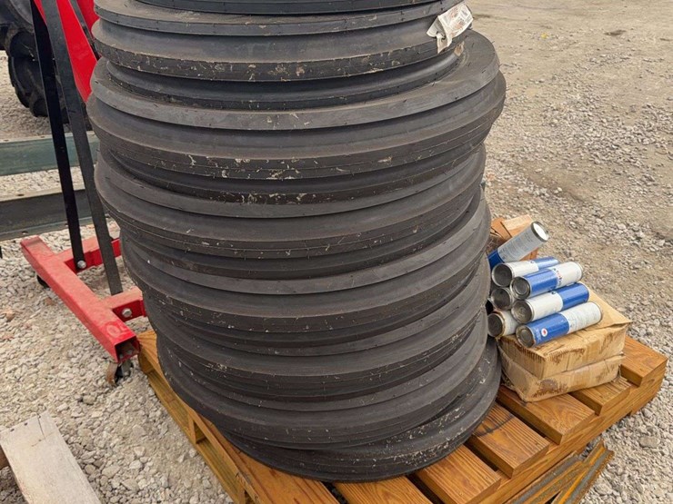 tractor-tires,-grease-and-air-cleaner-image-4