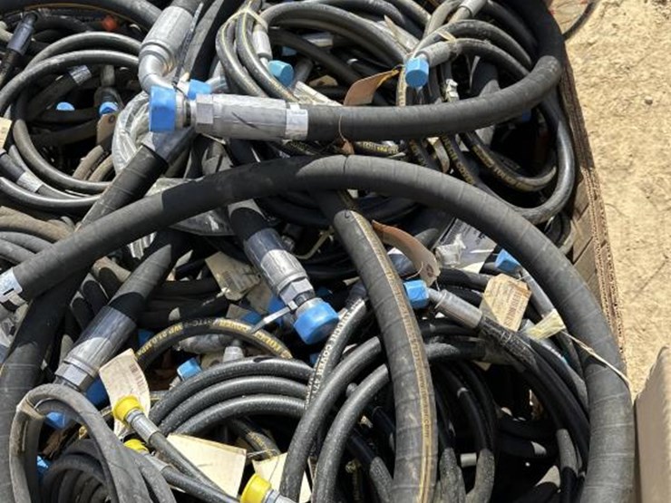 #1-•-new-assorted-hydraulic-hoses-image-3