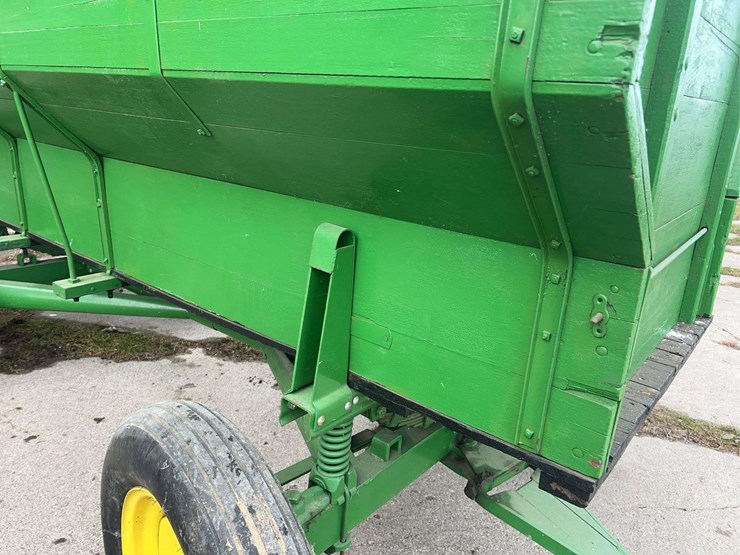 john-deere-flare-box-and-running-gear-image-15